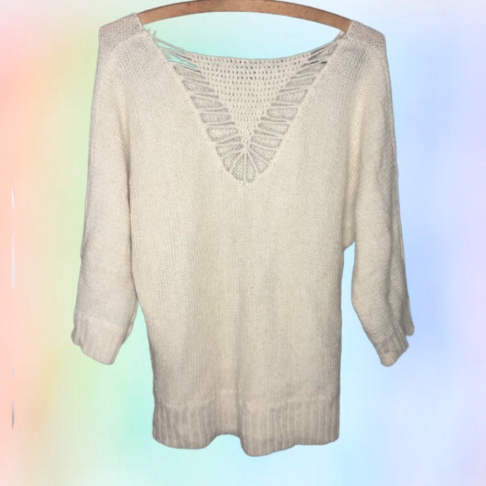 White knit sweater